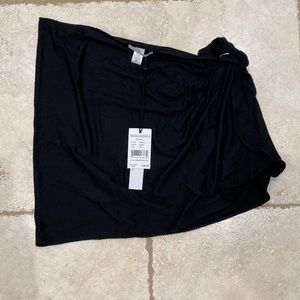 NWT Robin Piccone coverup skirt